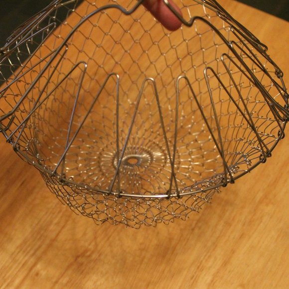 Stainless Steel Foldable Steam Rinse Strain Fry Basket Strainer Net - Picture 1 of 3